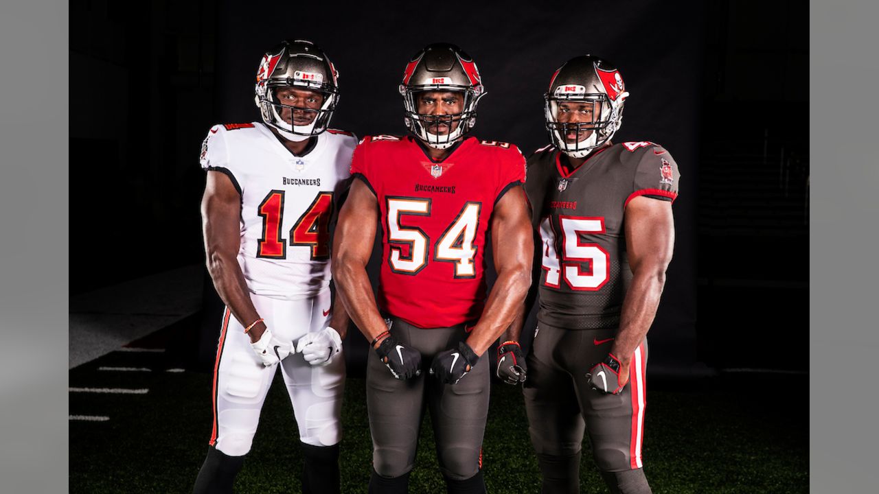 what are tampa bay buccaneers colors