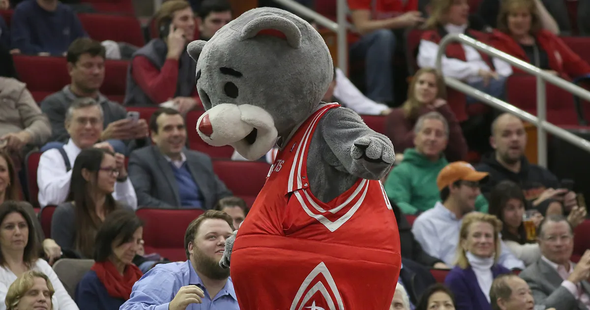 what is the houston rockets mascot