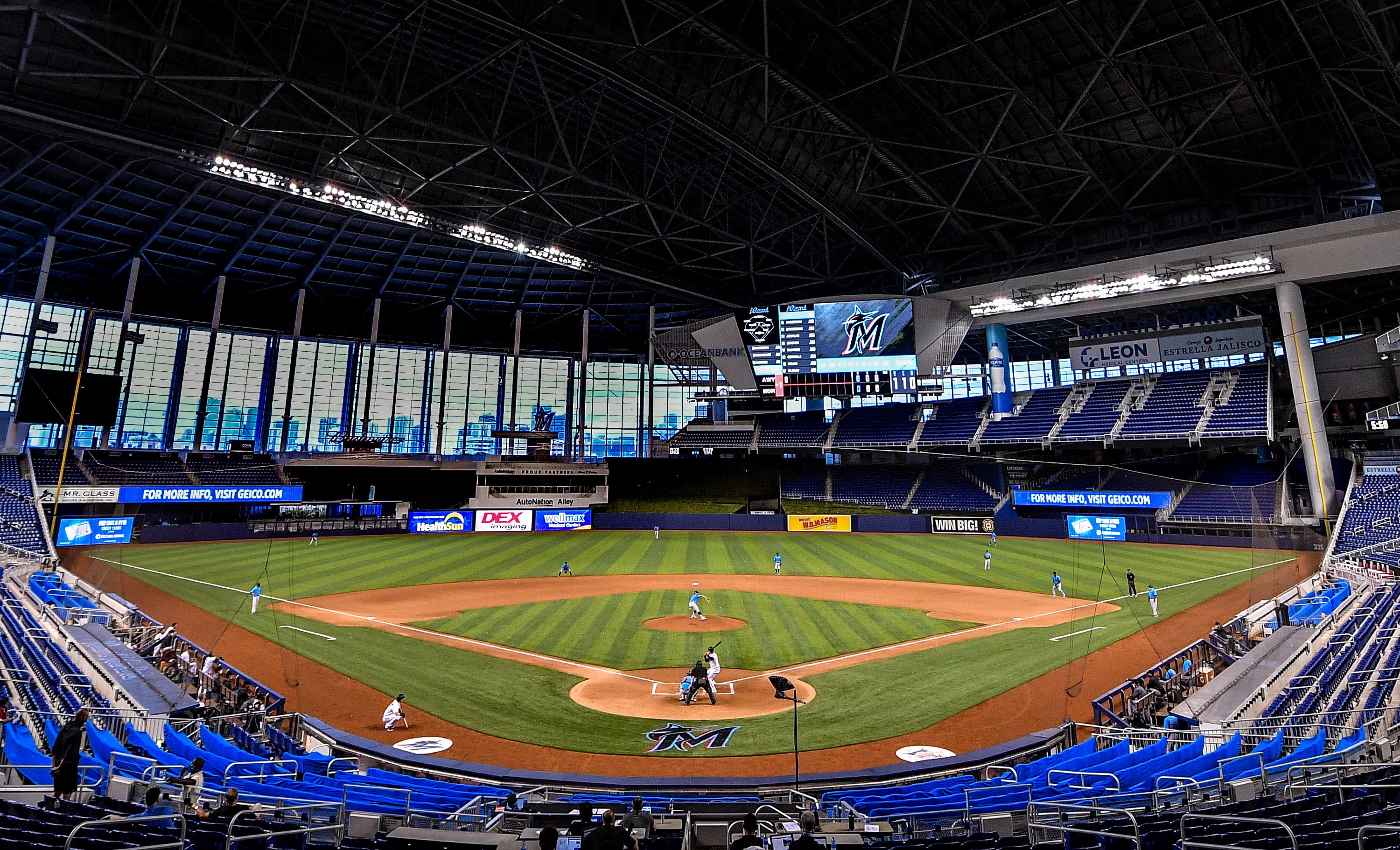 when did the florida marlins become the miami marlins