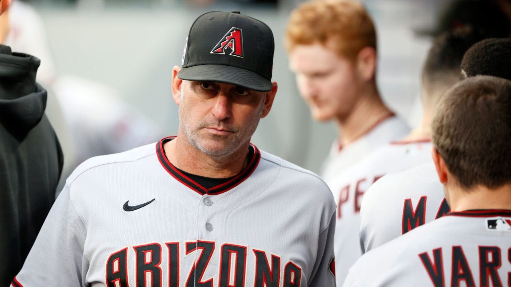 who is the manager of the arizona diamondbacks