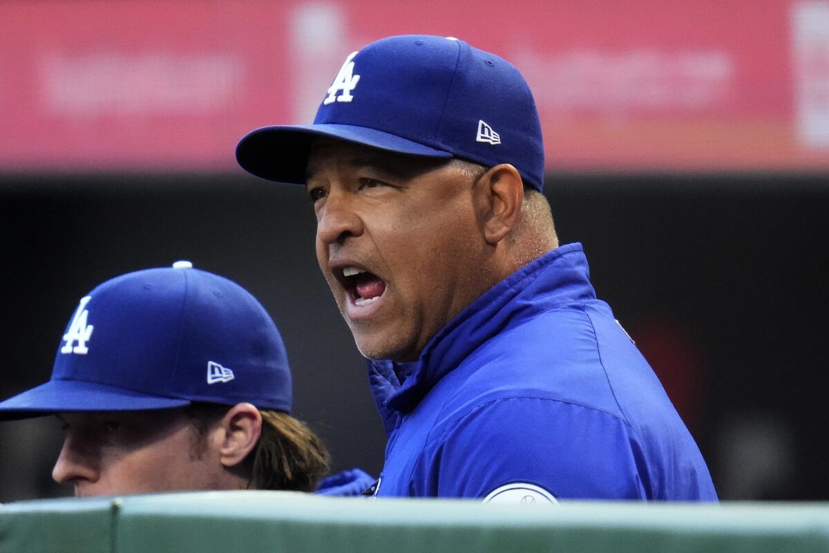 who is the manager of the los angeles dodgers